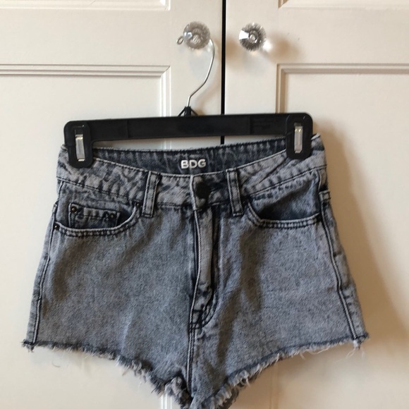 BDG HIGH RISE SHORTS - Picture 3 of 3